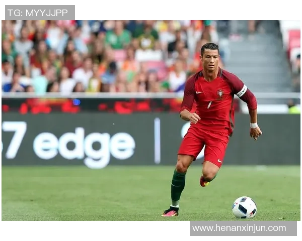 近视足球球星们的拼搏与梦想：挑战视力极限，成就绿茵传奇