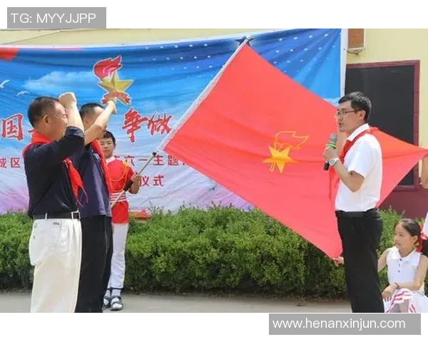 《勇敢追梦的小小足球星在绿茵场上闪耀成长的故事》